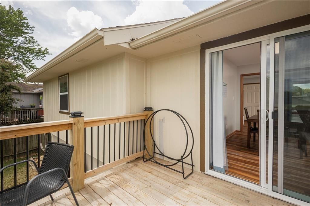 211 PARKWAY Drive — photo 18