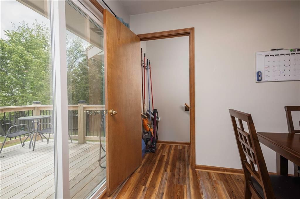211 PARKWAY Drive — photo 26