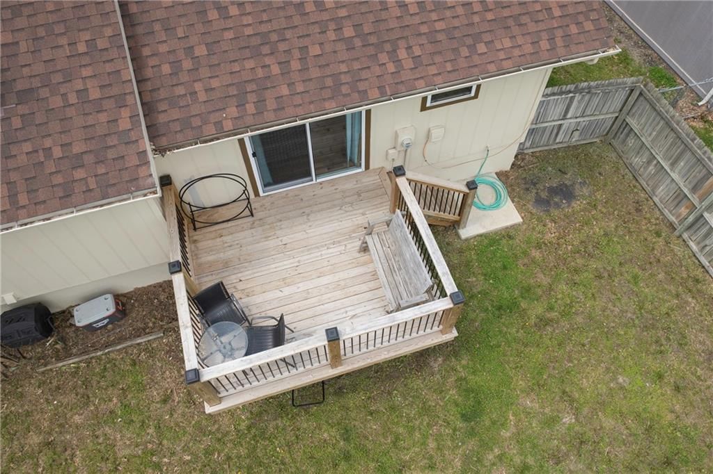 211 PARKWAY Drive — photo 38