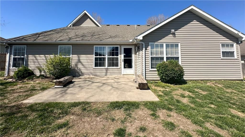 1902 Country Ridge Drive — photo 23