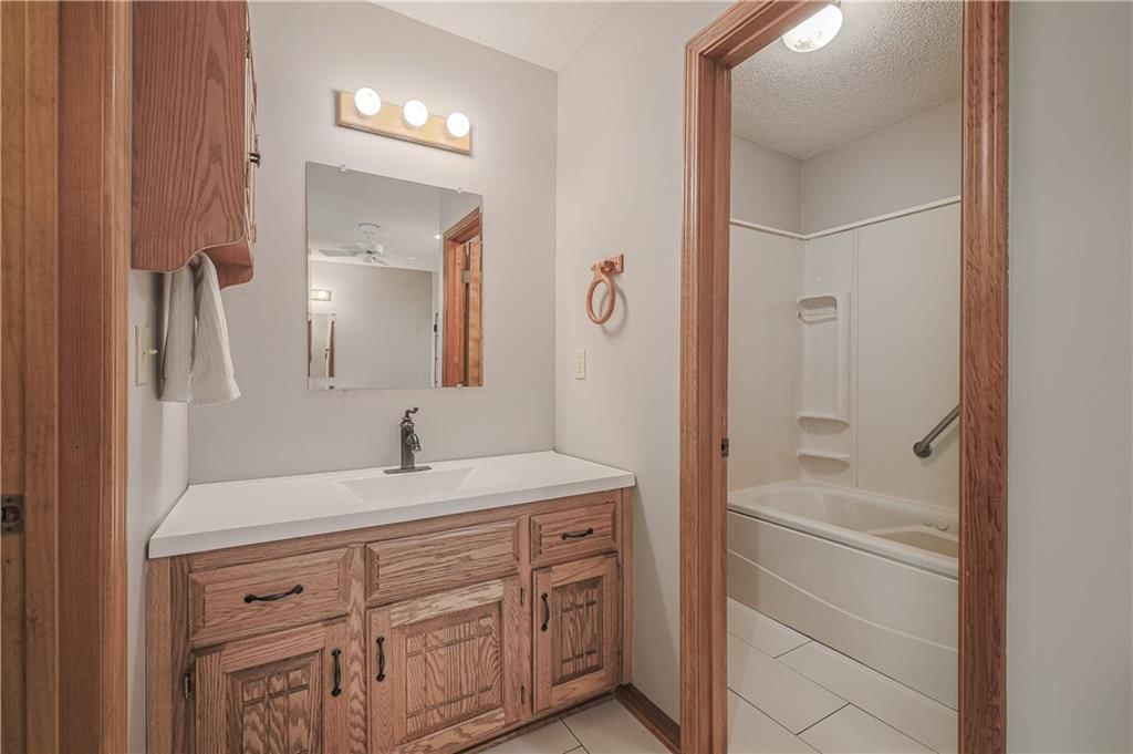 4330 N 93rd Lane — photo 24