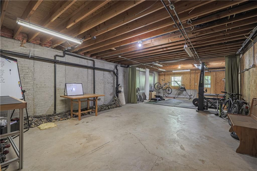 4330 N 93rd Lane — photo 59