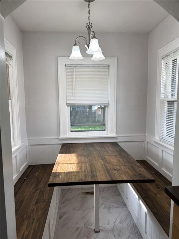 1909 Doniphan Avenue — photo 13