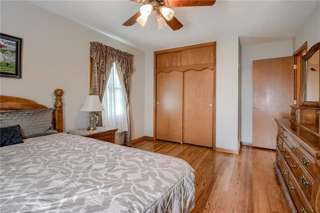 704 N Apache Drive — photo 18