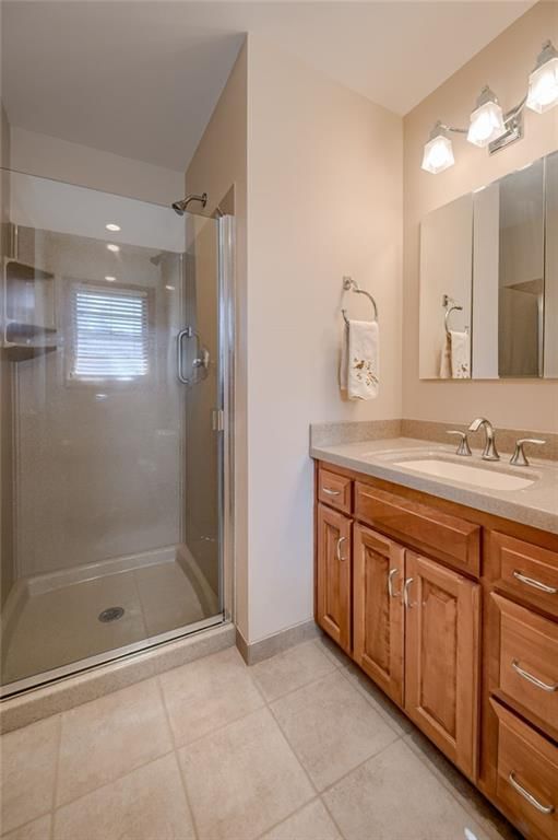 704 N Apache Drive — photo 20