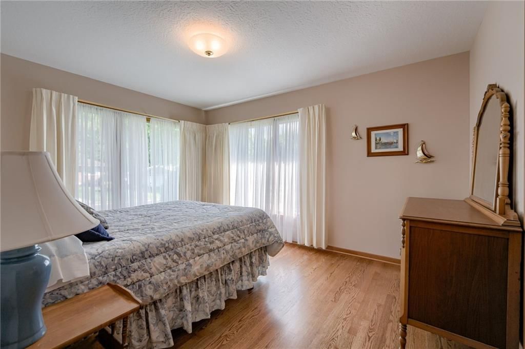 704 N Apache Drive — photo 21