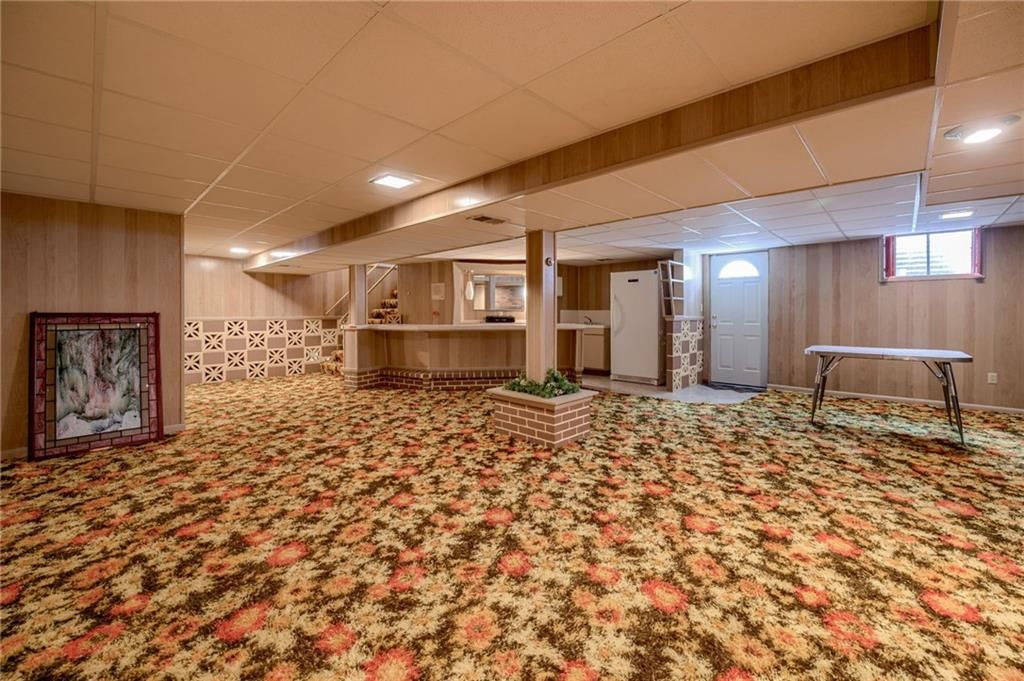 704 N Apache Drive — photo 27