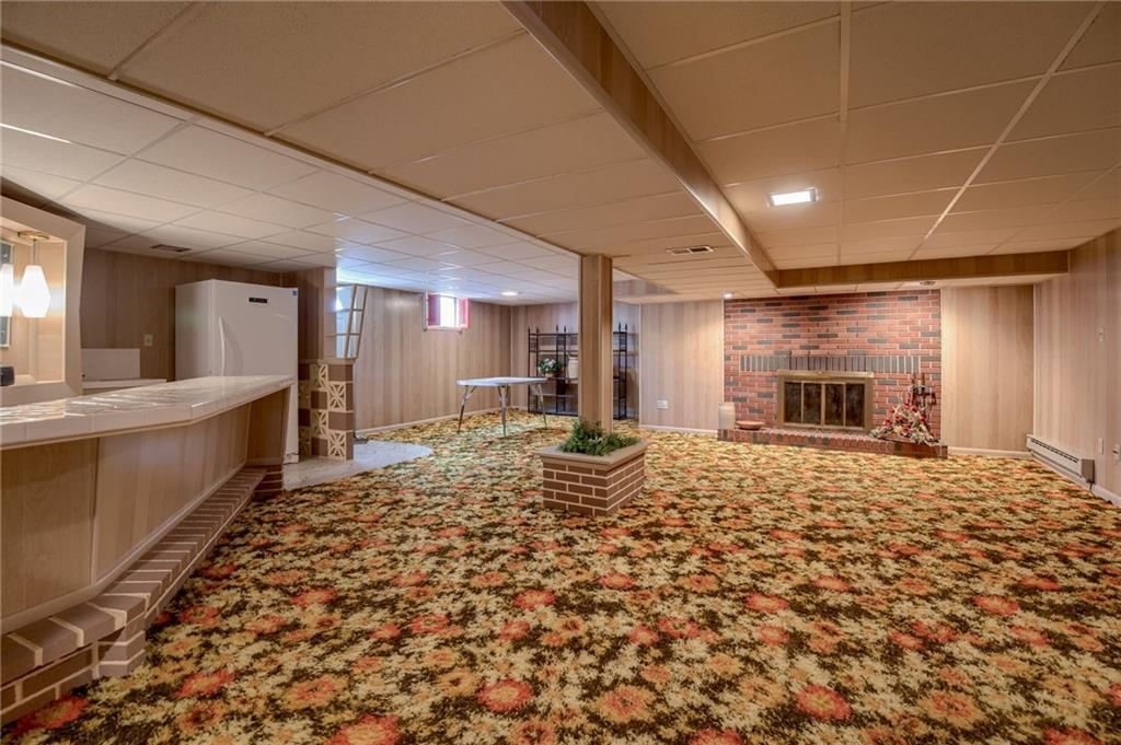 704 N Apache Drive — photo 29