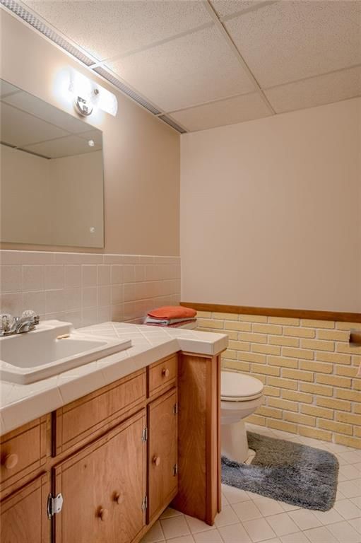 704 N Apache Drive — photo 35