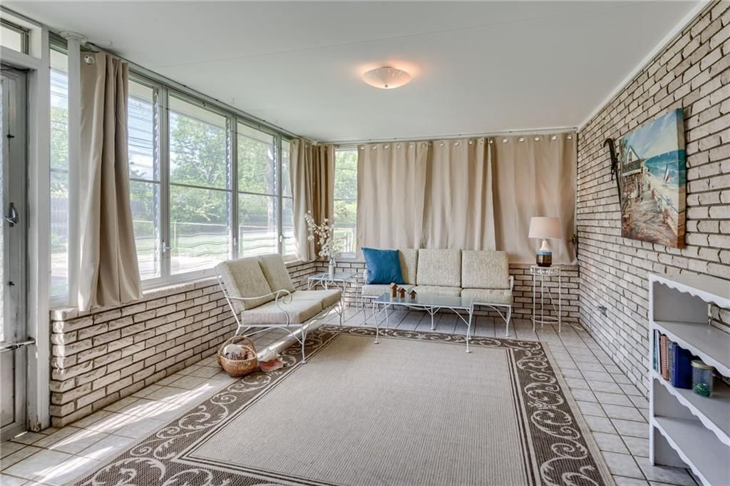 704 N Apache Drive — photo 10