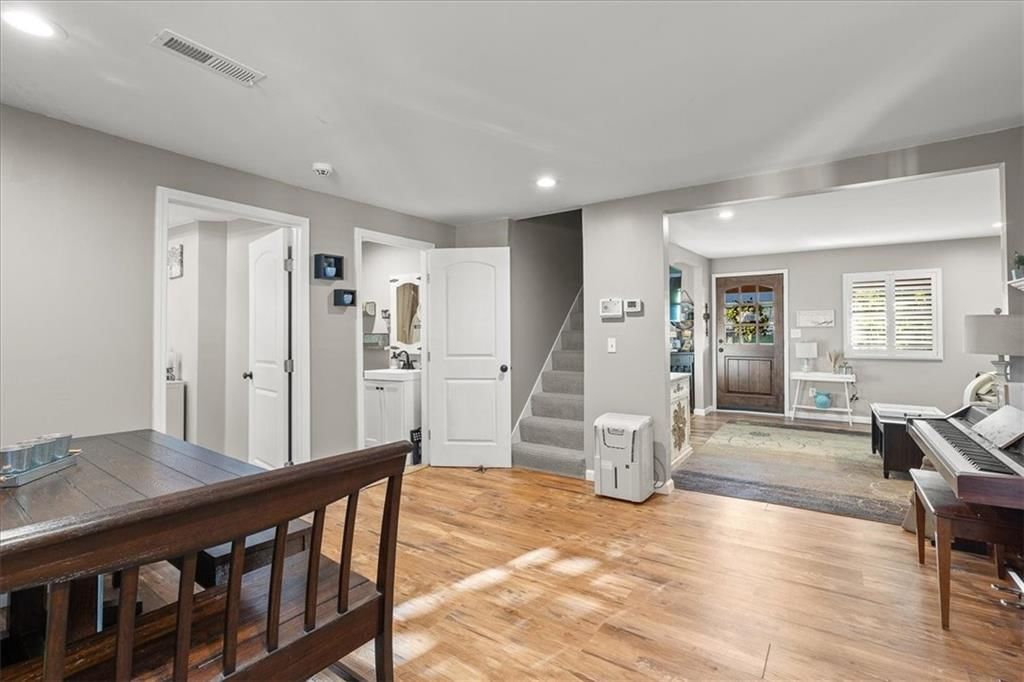 210 N Madison Street — photo 13