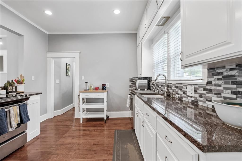 315 S Elm Street — photo 12