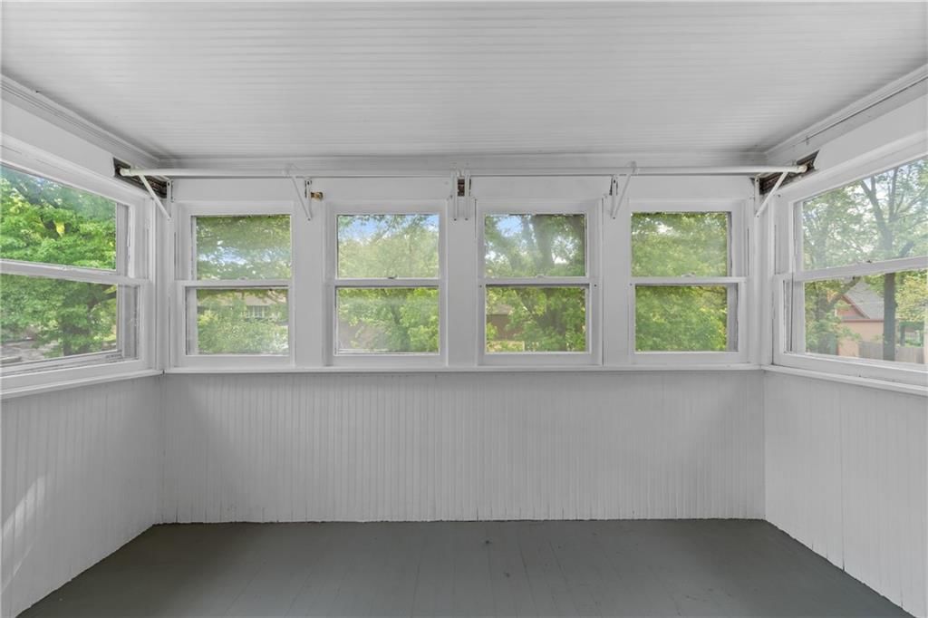 315 S Elm Street — photo 24