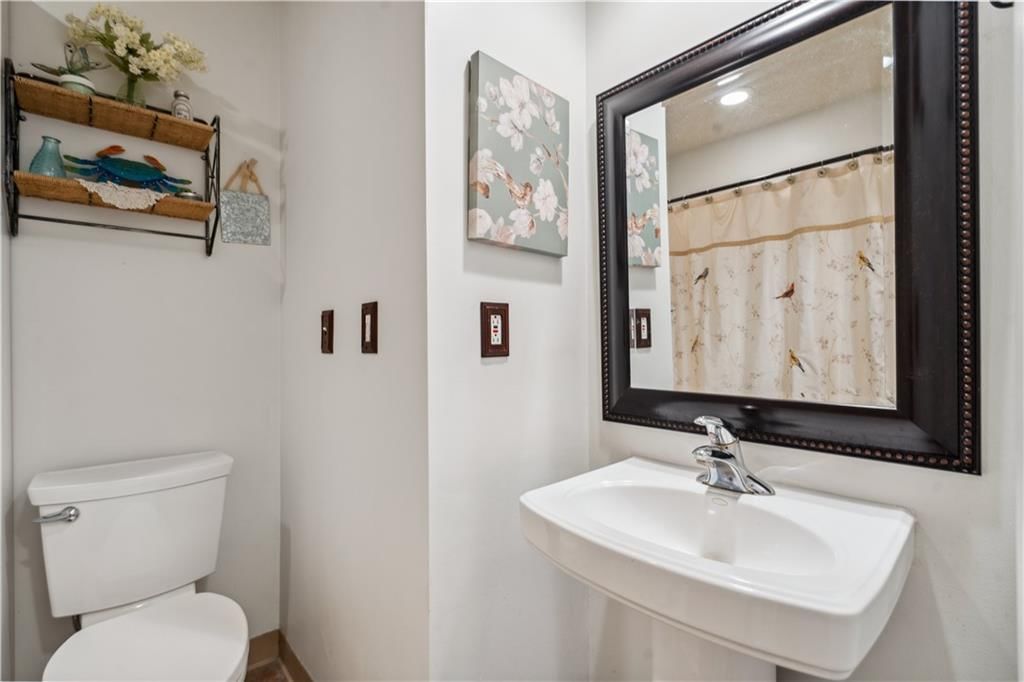 2113 N 155th Street — photo 15