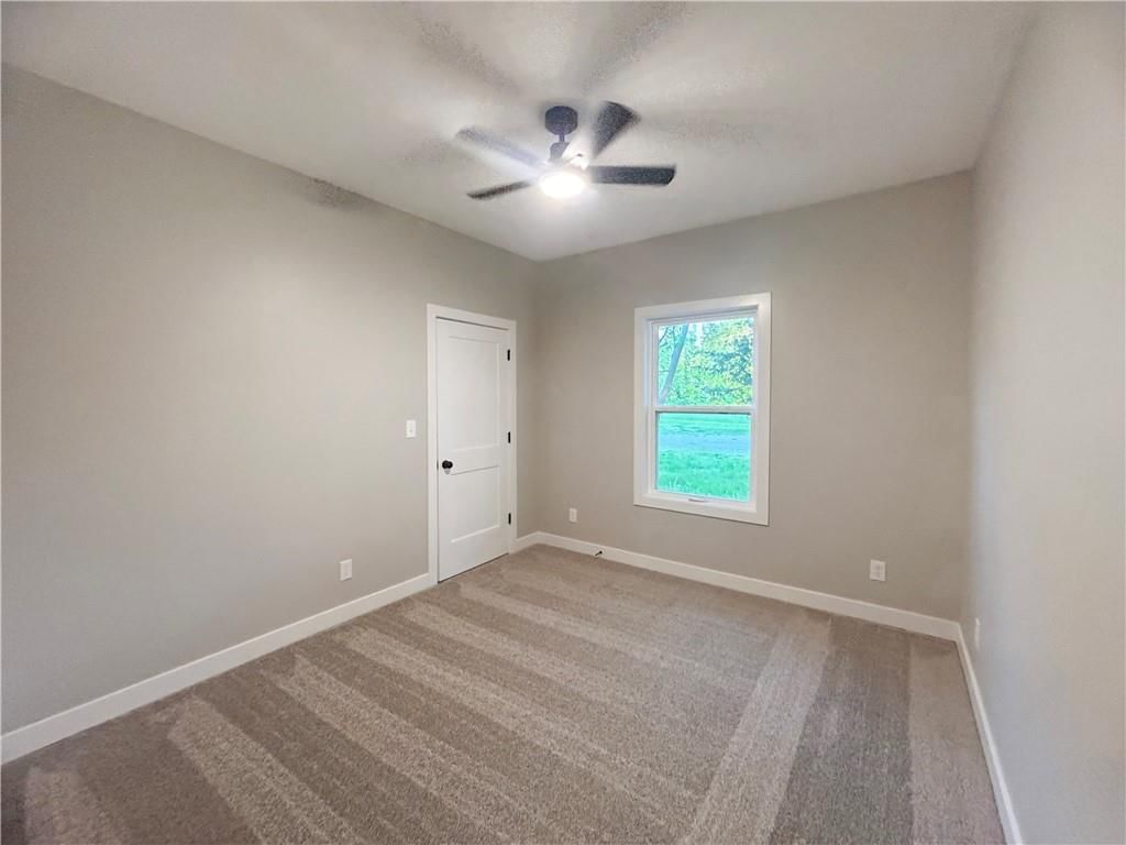 700 St. Charles Street — photo 14