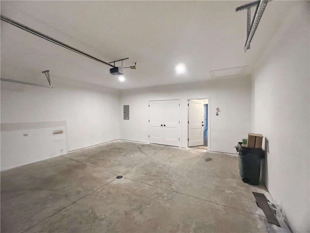 700 St. Charles Street — photo 18