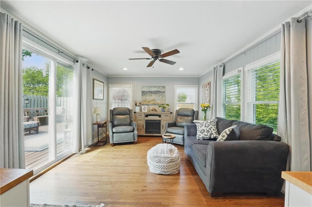 5824 Marty Street — photo 14