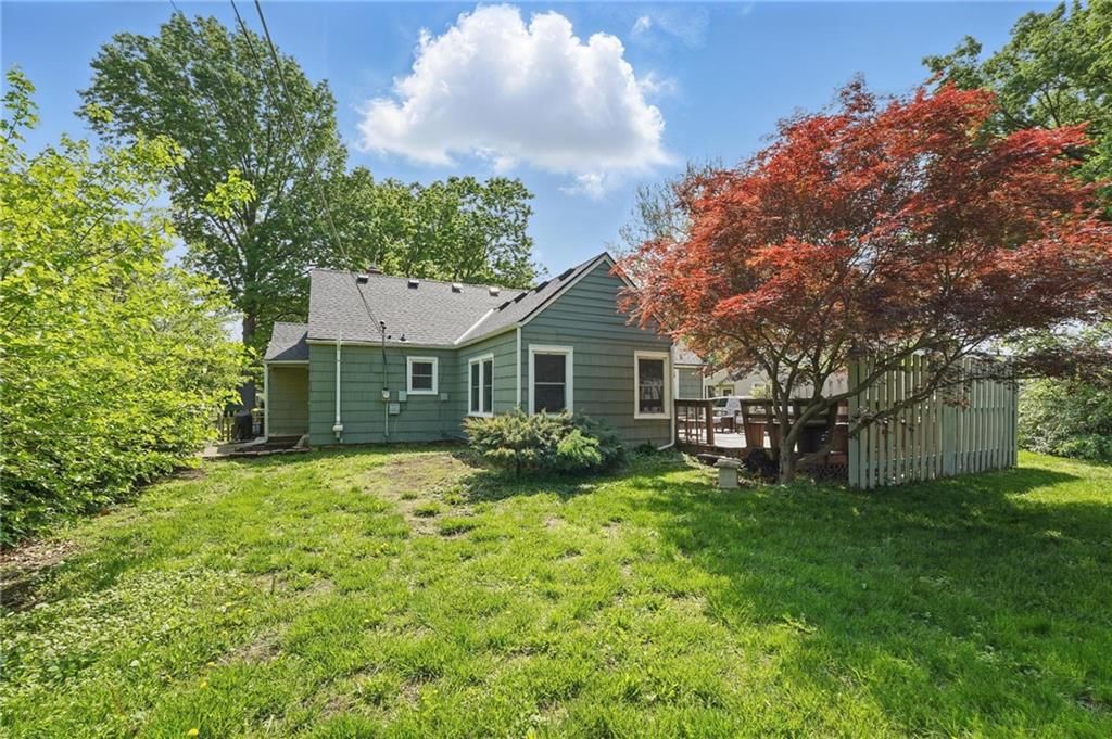 5824 Marty Street — photo 32