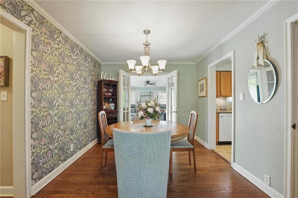 5824 Marty Street — photo 8