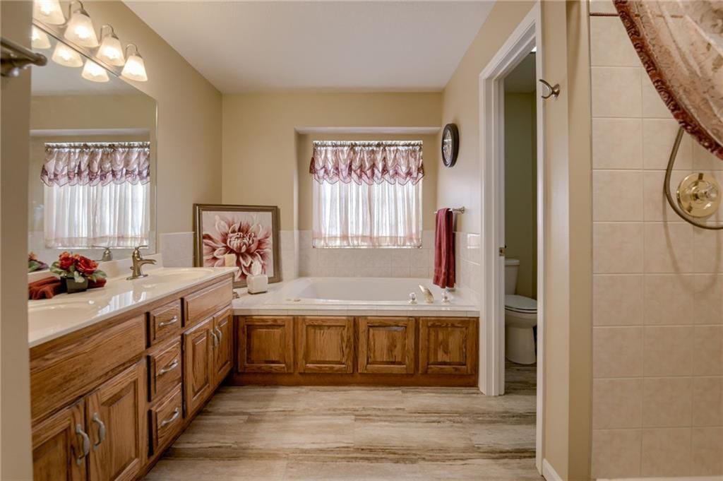748 SW Windsong Circle — photo 11