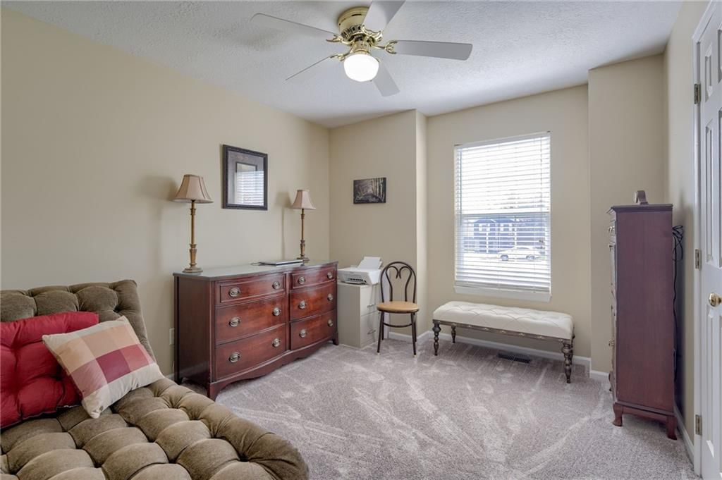 748 SW Windsong Circle — photo 13