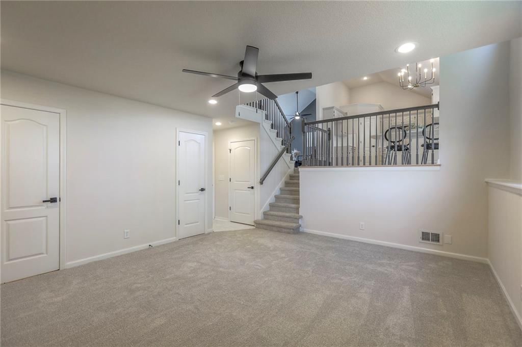 1102 Manse Drive — photo 11
