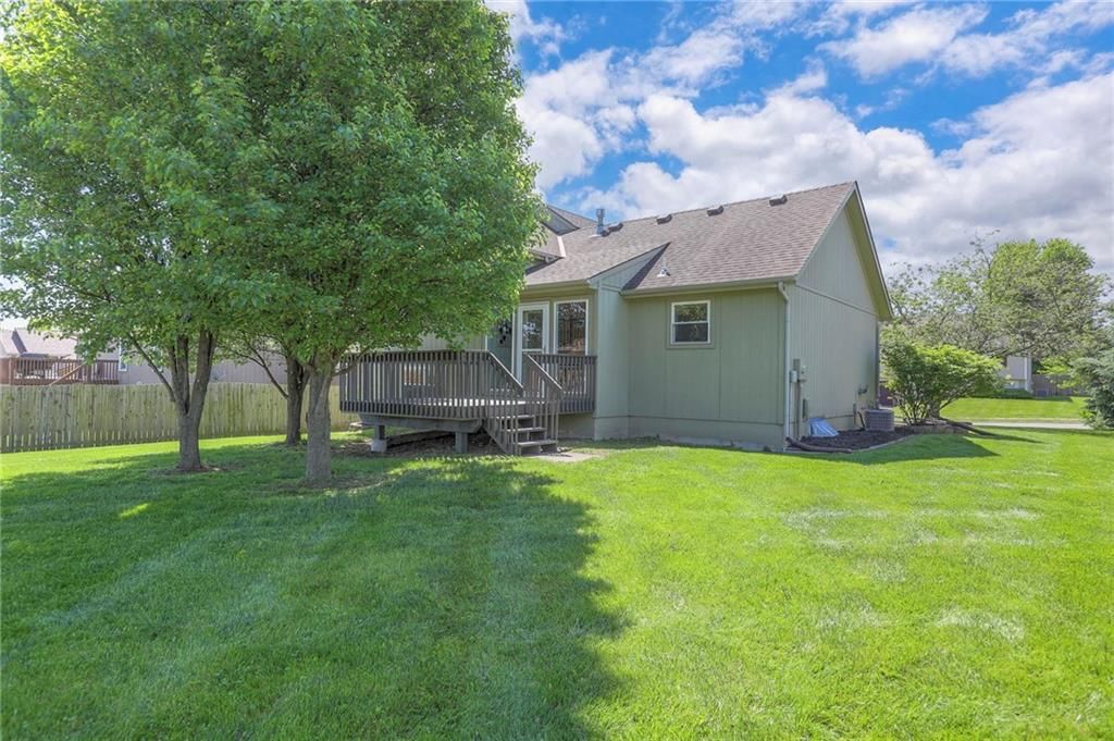 1102 Manse Drive — photo 24