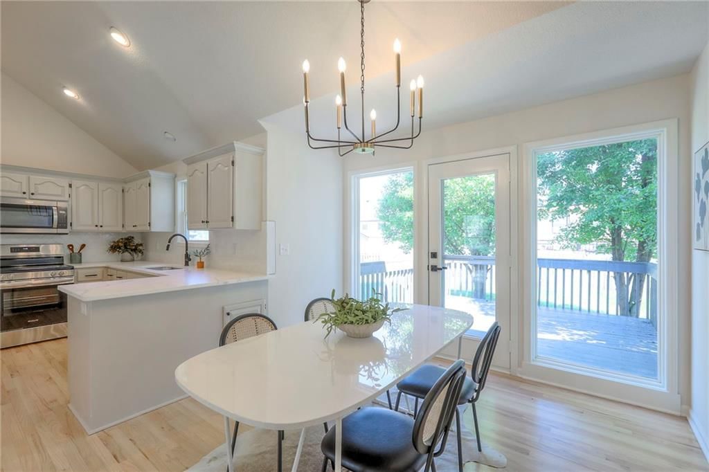 1102 Manse Drive — photo 10