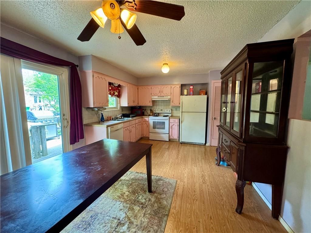 12828 S Trenton Street — photo 6