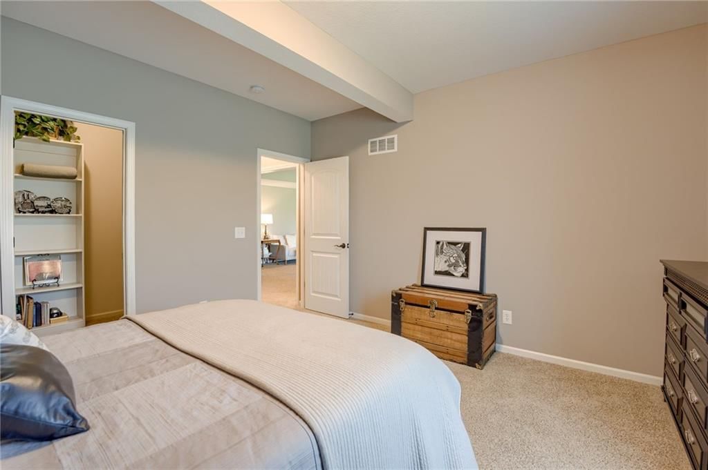 9301 N Belleview Avenue — photo 33