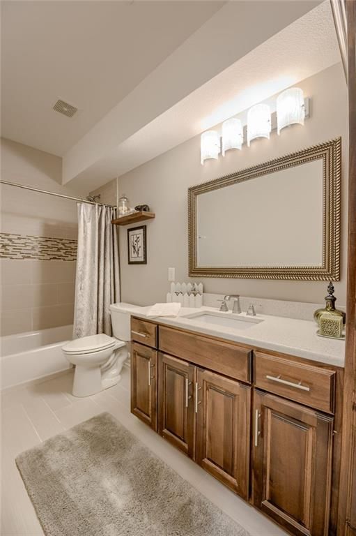 9301 N Belleview Avenue — photo 35