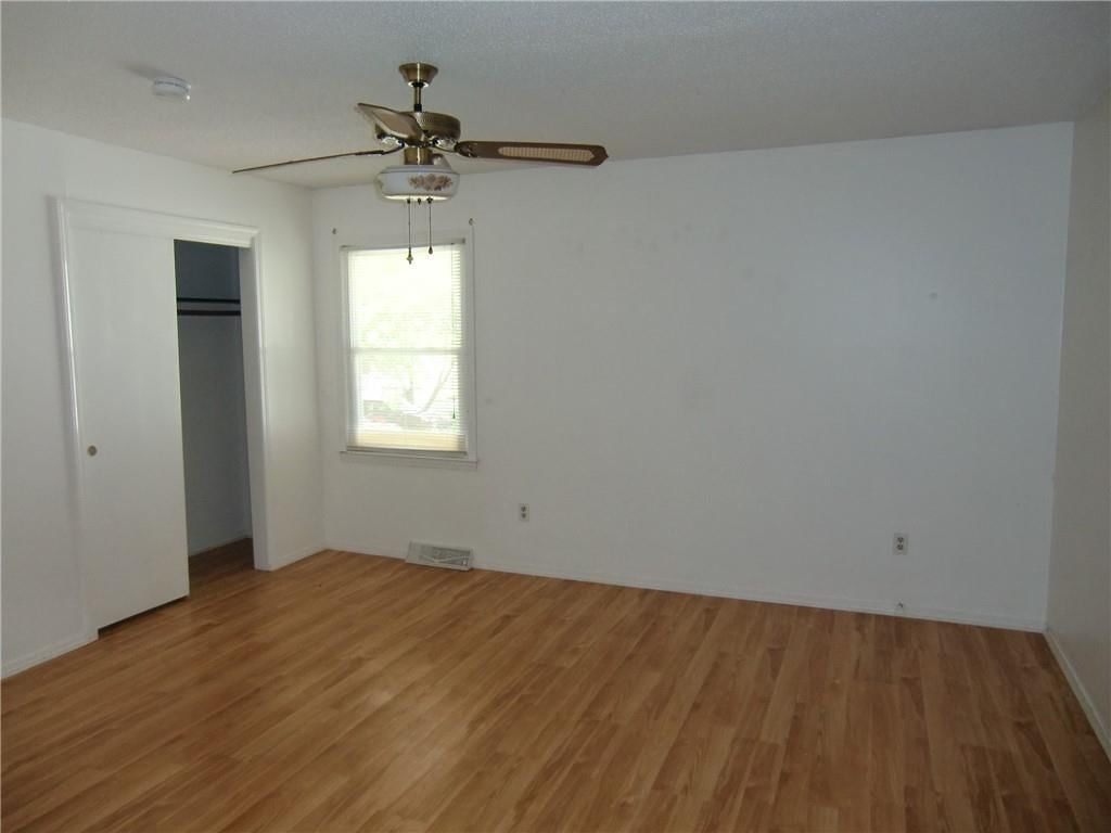 8008 Greenwald Drive — photo 24