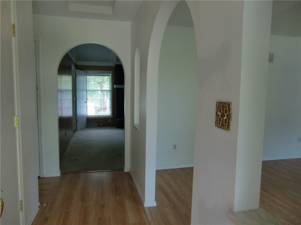 8008 Greenwald Drive — photo 6