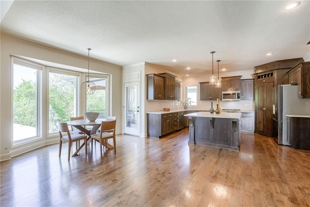 22531 W 61st Street — photo 9
