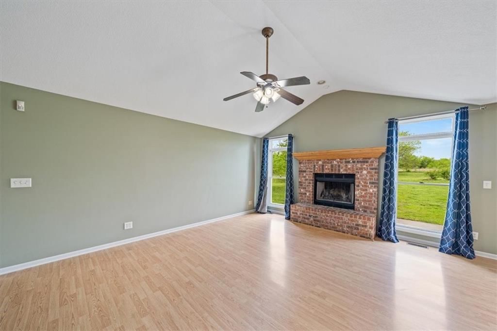 219 E 2300 Road — photo 10