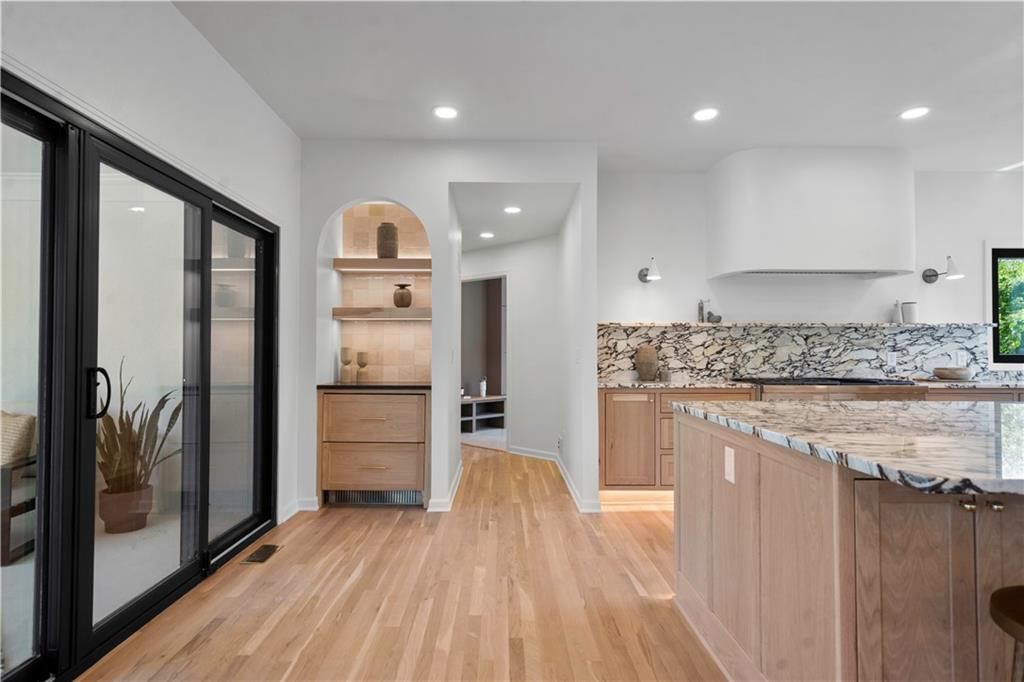 12816 Birch Street — photo 11