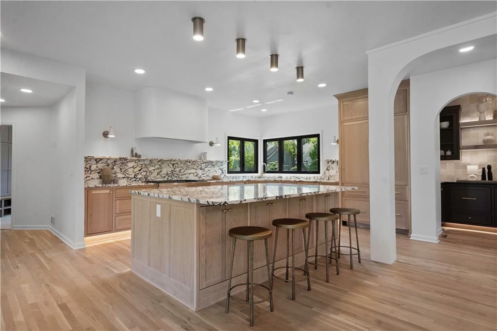 12816 Birch Street — photo 14