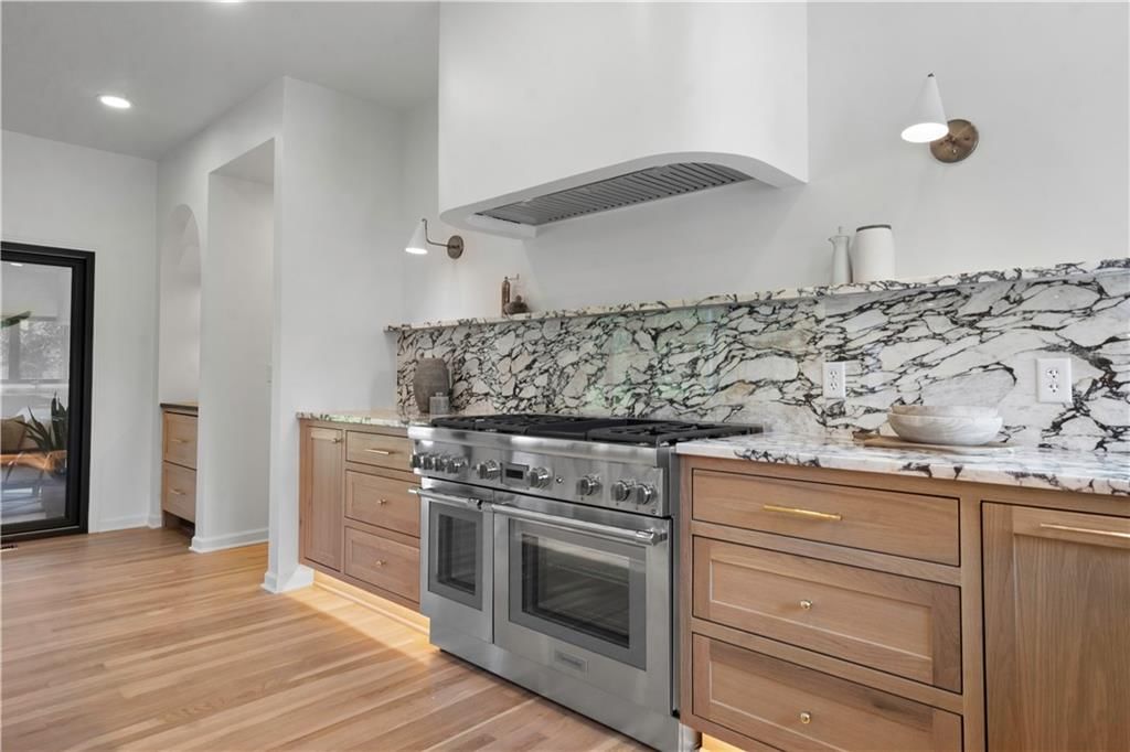 12816 Birch Street — photo 18
