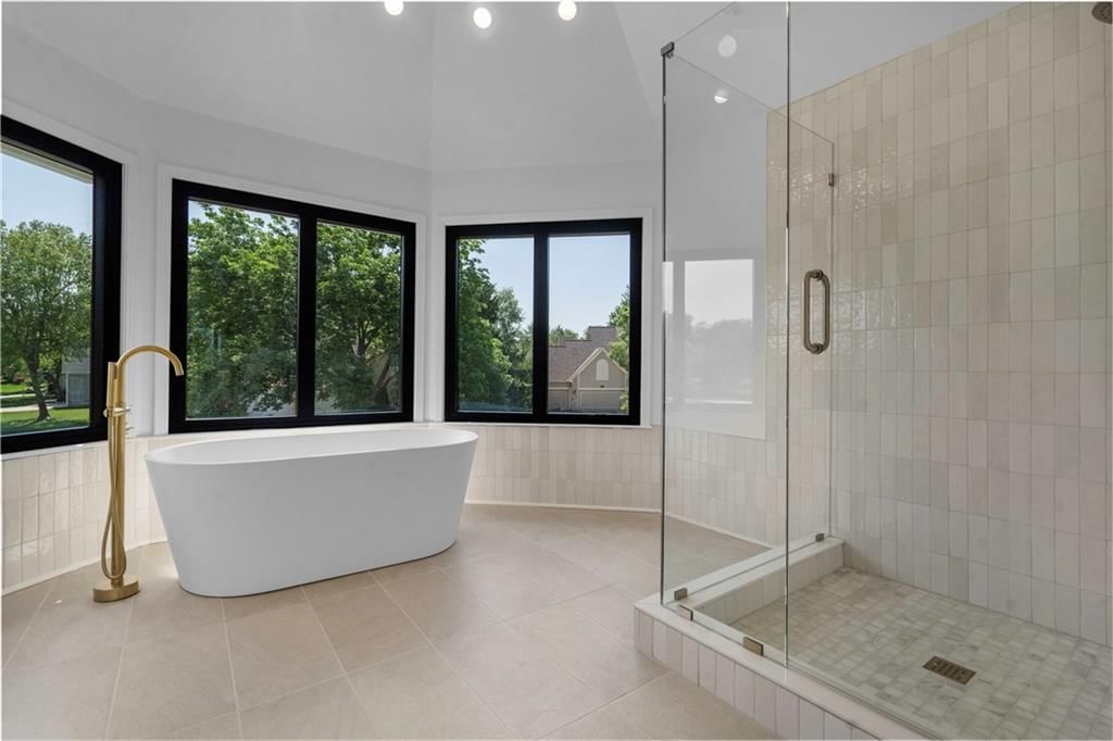 12816 Birch Street — photo 68