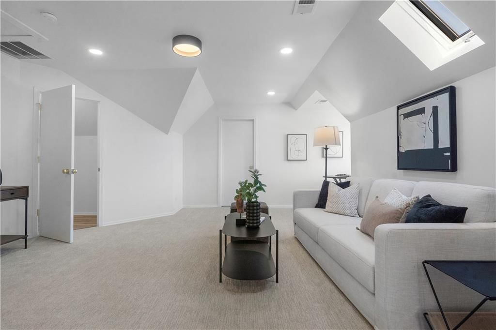 12816 Birch Street — photo 77