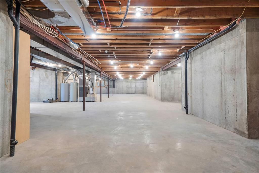 12816 Birch Street — photo 91