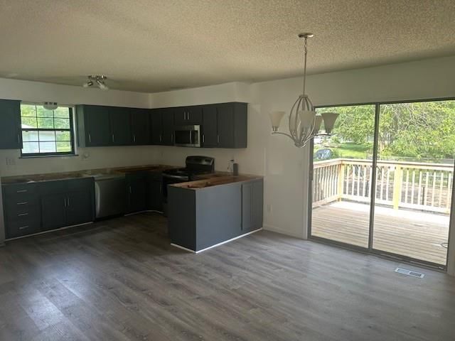 7037 N Holmes Street — photo 11