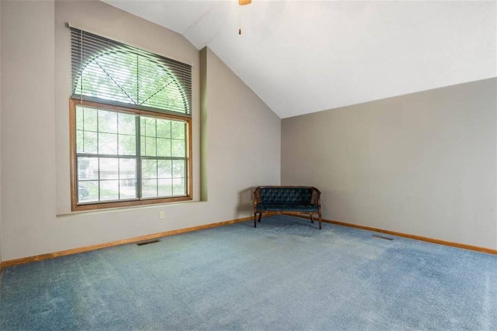 2520 Kensington Road — photo 5