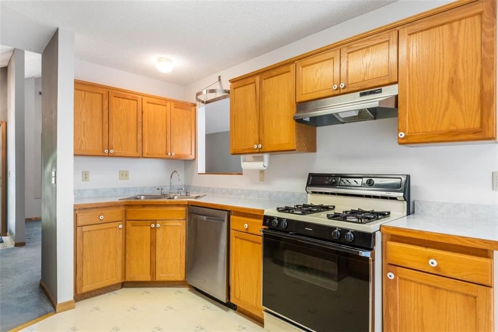 2520 Kensington Road — photo 10