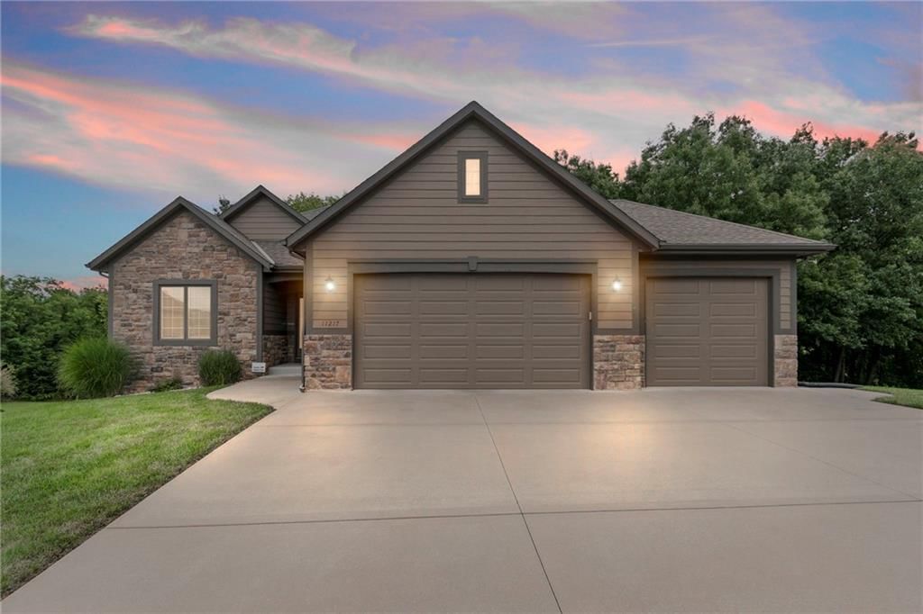 11217 Taylor Drive — photo 4