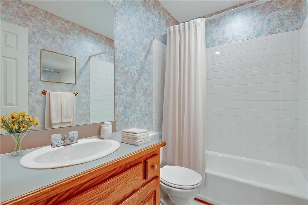 4602 E 184th Terrace — photo 18
