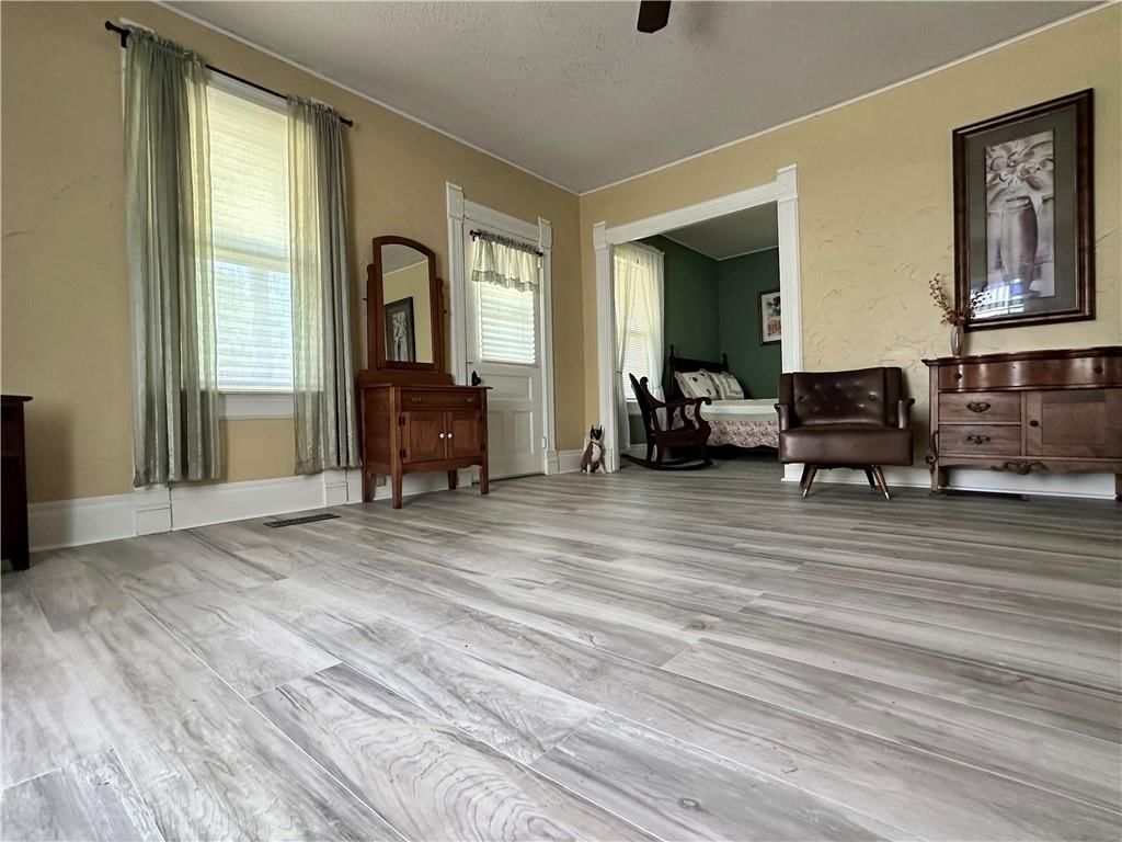 304 Walnut Street — photo 28