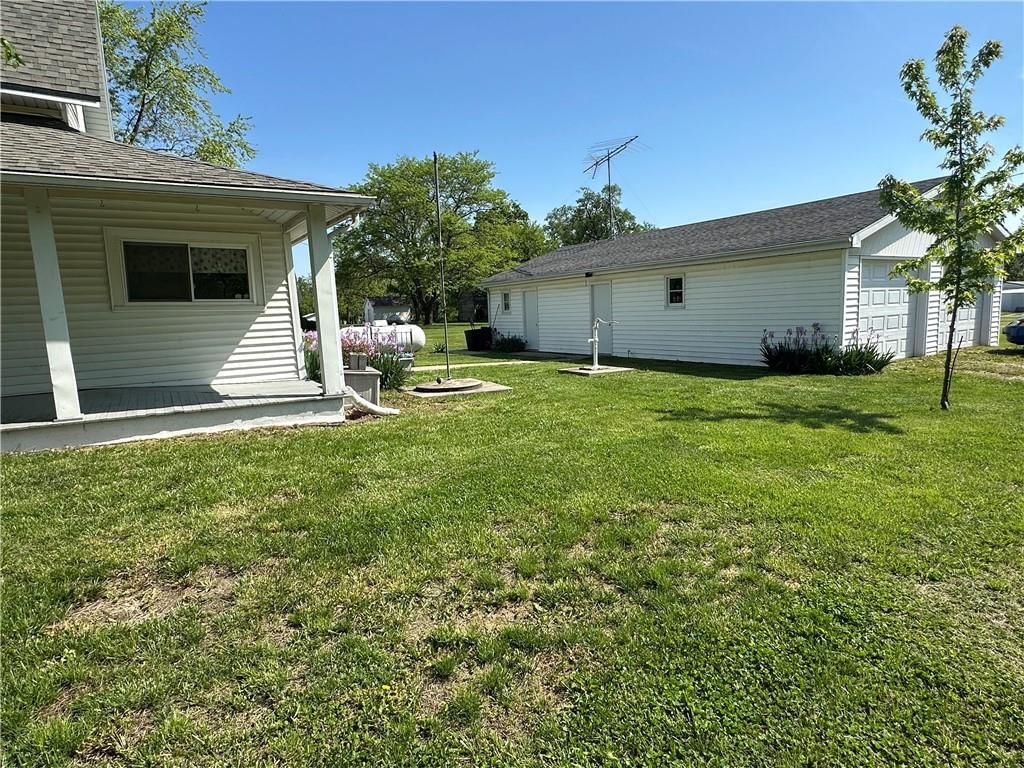 304 Walnut Street — photo 36