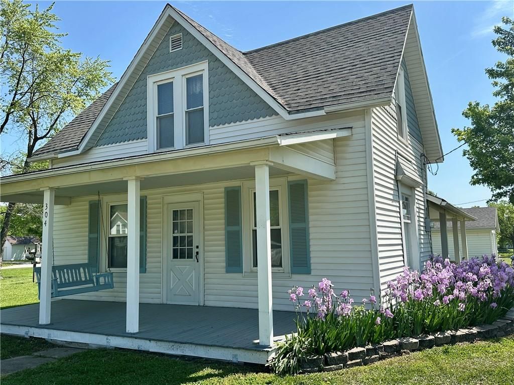 304 Walnut Street — photo 10