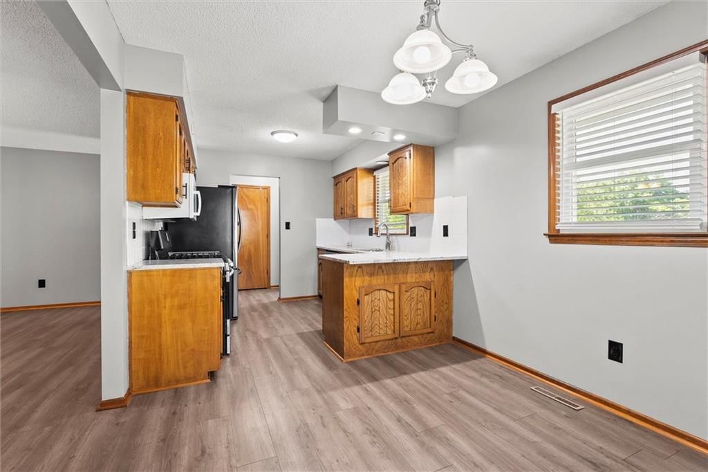 247 SE Brownfield Court — photo 11